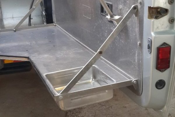 דיסקברי זיווד תא מטען  (5)