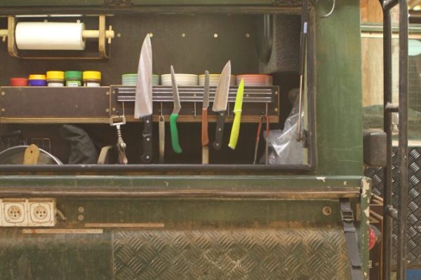 דיפנדר טיולים עם דלתות צדזון וכו  (5)