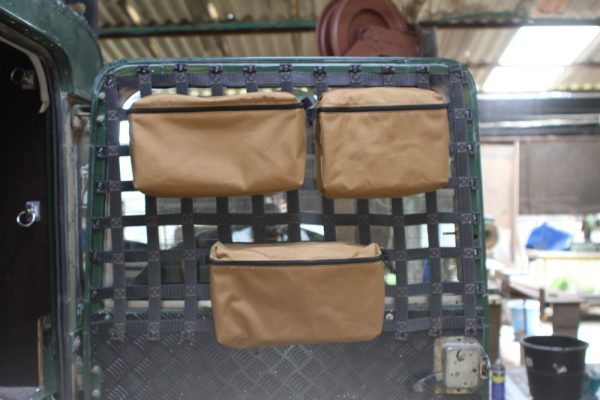 דיפנדר טיולים עם דלתות צדם מודולרים  (1)