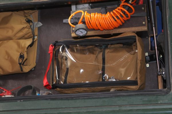 דיפנדר טיולים עם דלתות צדראשונה תיק רצועות קומפרסור תאים ייעודיים לציוד  (8)